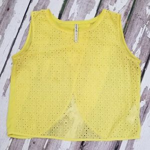 STRADIVARIUS YELLOW CROP TOP - M